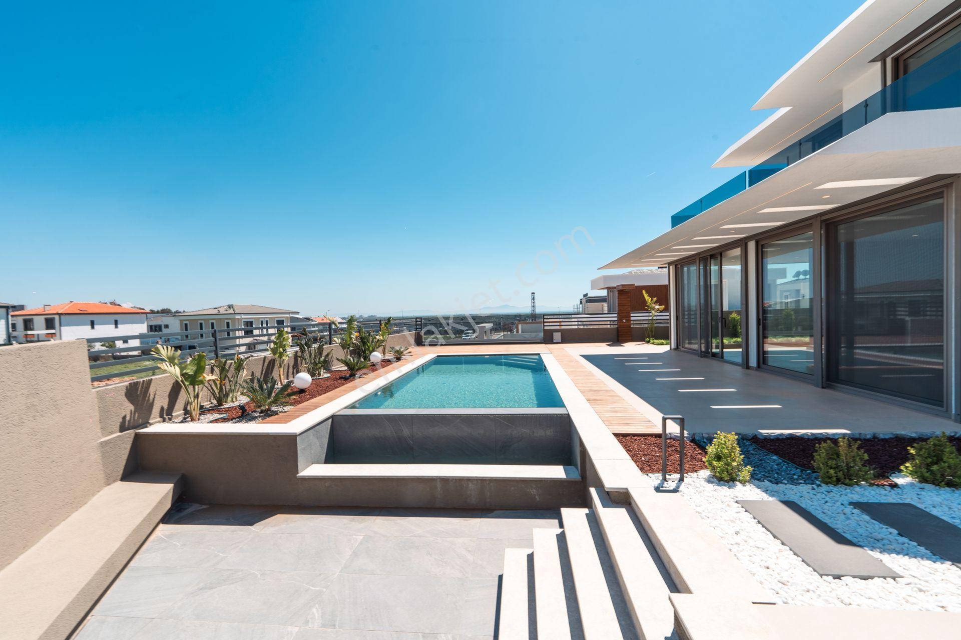 Didimde Deniz Manzaralı Emsalsiz Tasarım Lüks Villa / Lum - Görsel 15