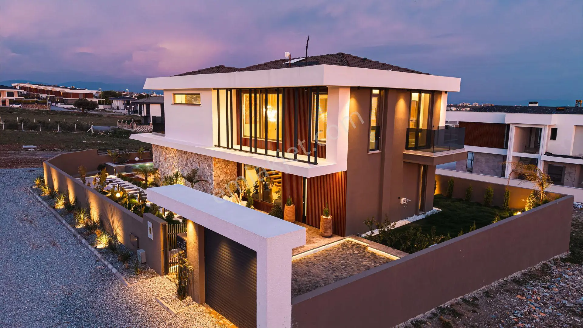 Didimde Deniz Manzaralı Emsalsiz Tasarım Lüks Villa / Lum - Görsel 3