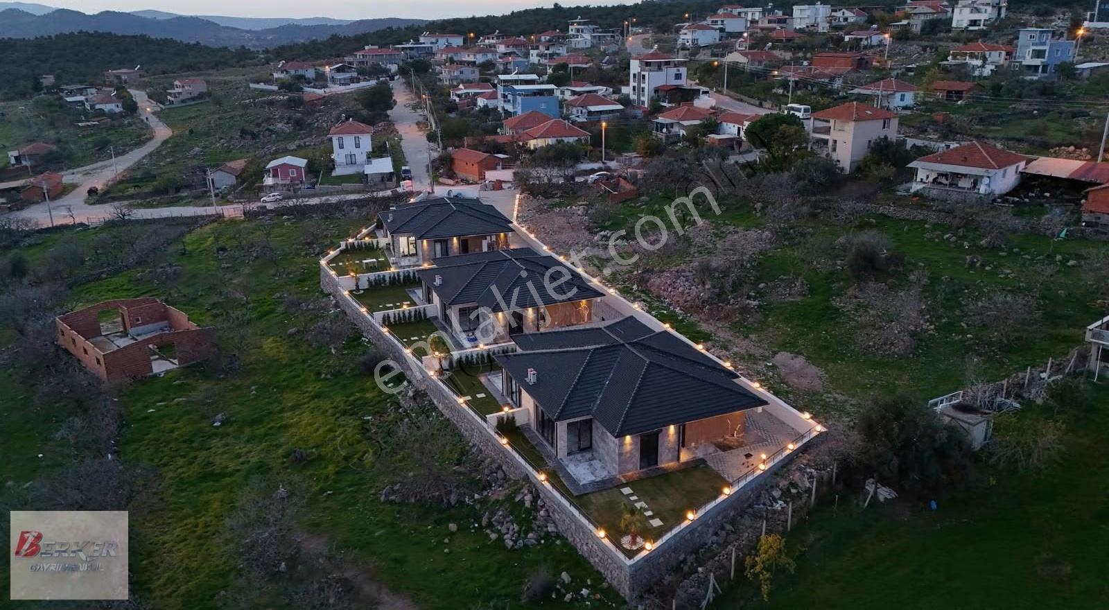 Çamlıca Gold Sitesinde Satılık Ultra Lüx Villa