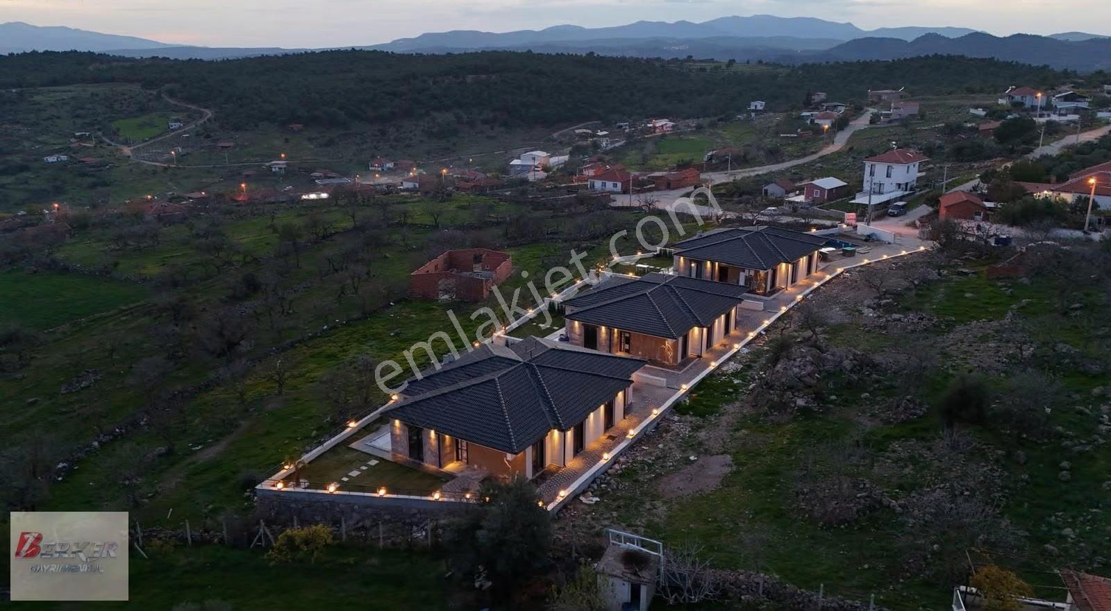 Çamlıca Gold Sitesinde Satılık Ultra Lüx Villa - Görsel 24
