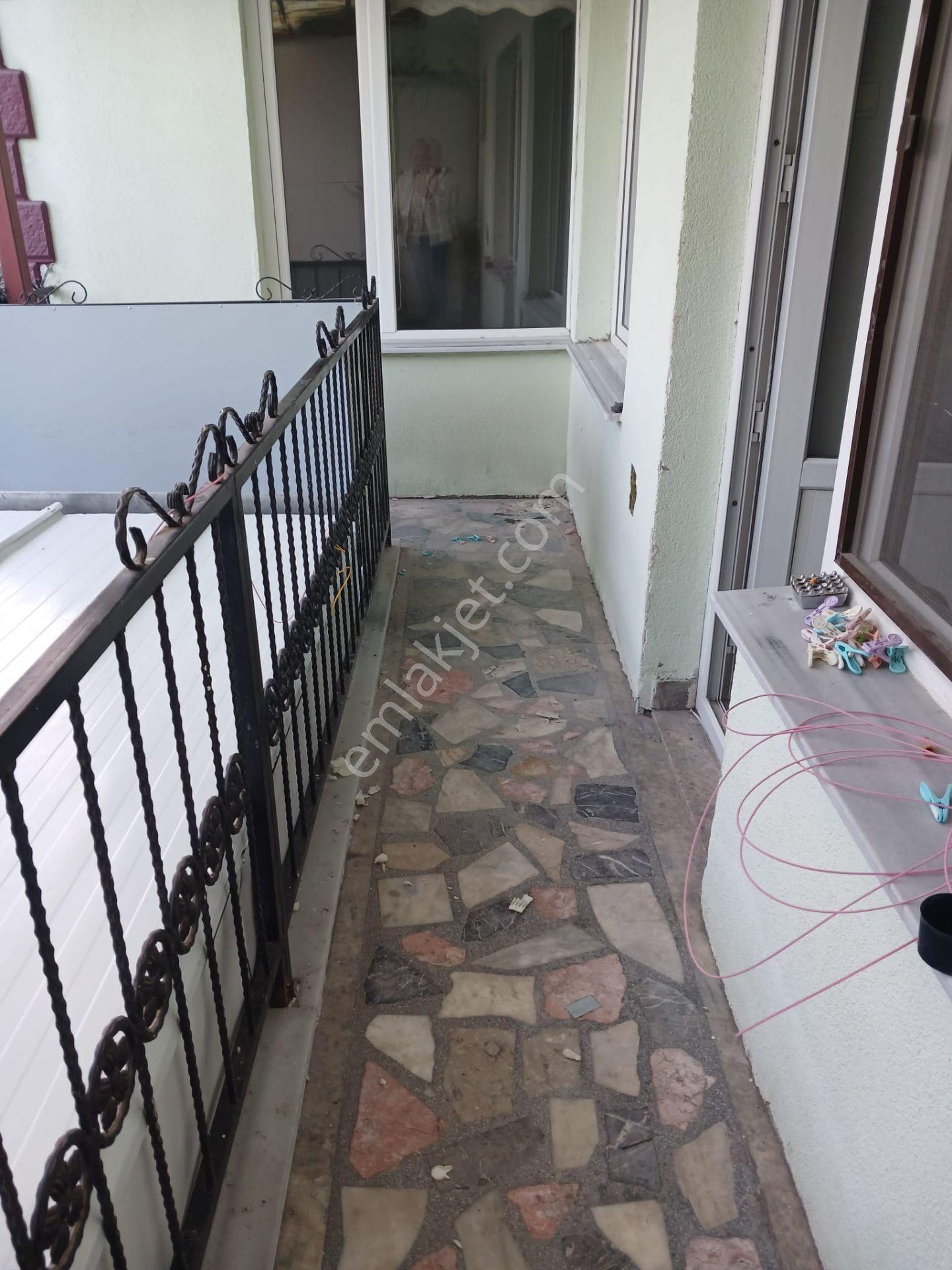 Bursanın En Merkezi Yerin De Özel Şömineli Kiralık Daire - Görsel 2
