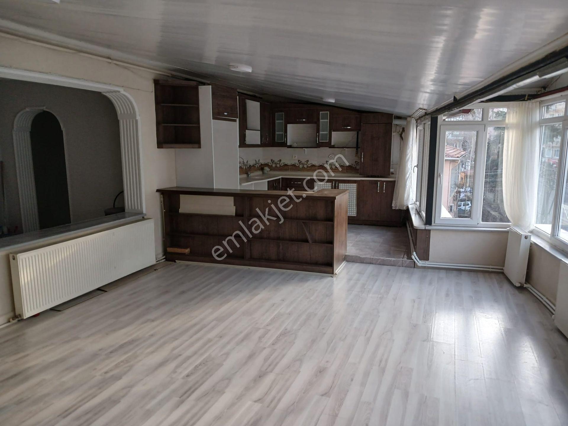 Bursanın En Merkezi Yerin De Özel Şömineli Kiralık Daire - Görsel 13
