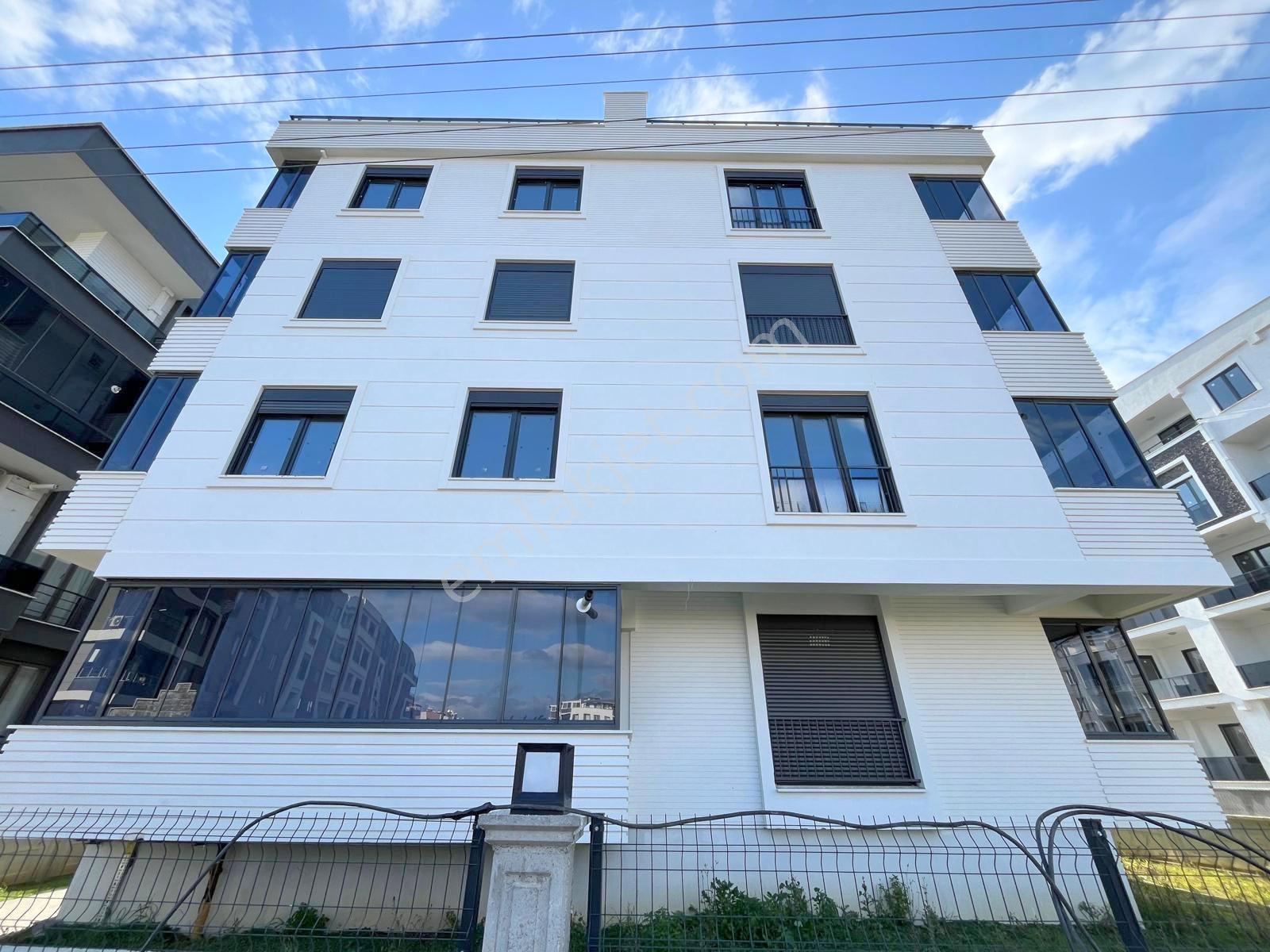 ▀güç'ten▀ Altınkum'da Denize Yakın Ebeveynli Otoparklı Sıfır 2+1 Daire - Görsel 16