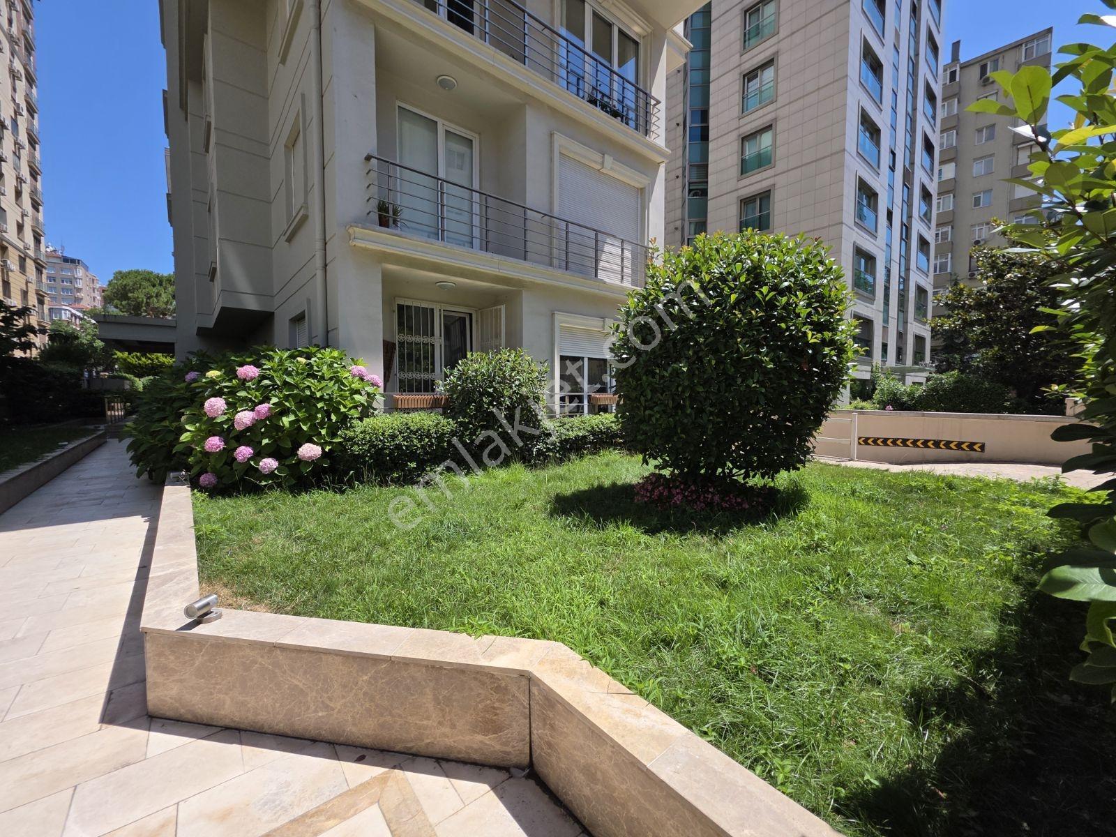 Caddebostan Akış Sokak'ta Etrafı Açık Ferah 110m2 Net,3+1 Daire - Görsel 2