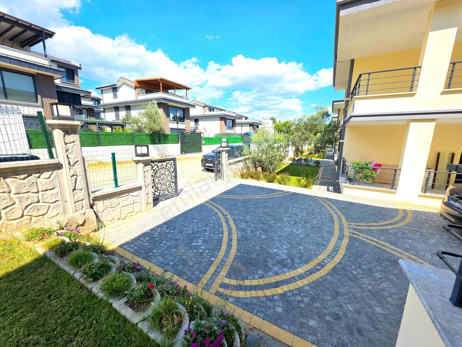 Vahdet'ten Tek Yetkili Gürede Site İçi Otoparklı Sıfır 2+1 Daire - Görsel 11