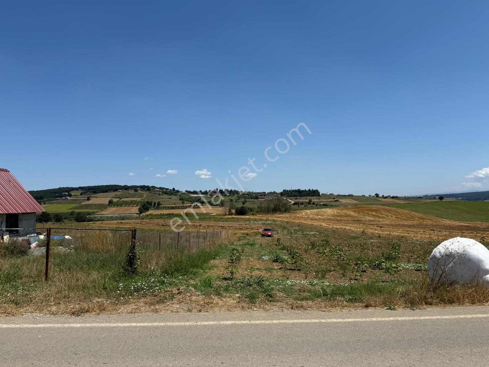 Adapazarı Aşırlarda 1640m2 Göl Manzaralı Fırsat - Görsel 12
