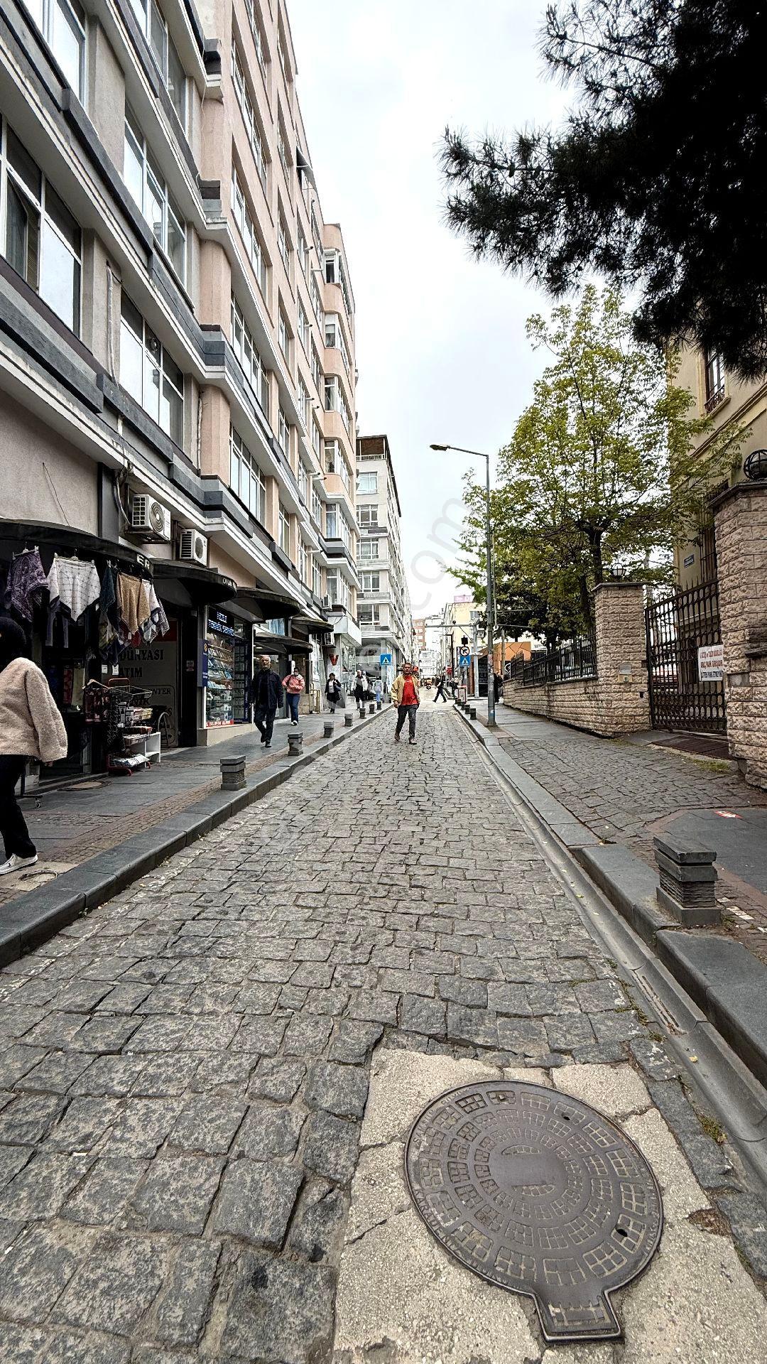 Retime/ciflik Şehir Kulübü Karşısı Muhteşem Konum Satilik 3+1 Daire - Görsel 33