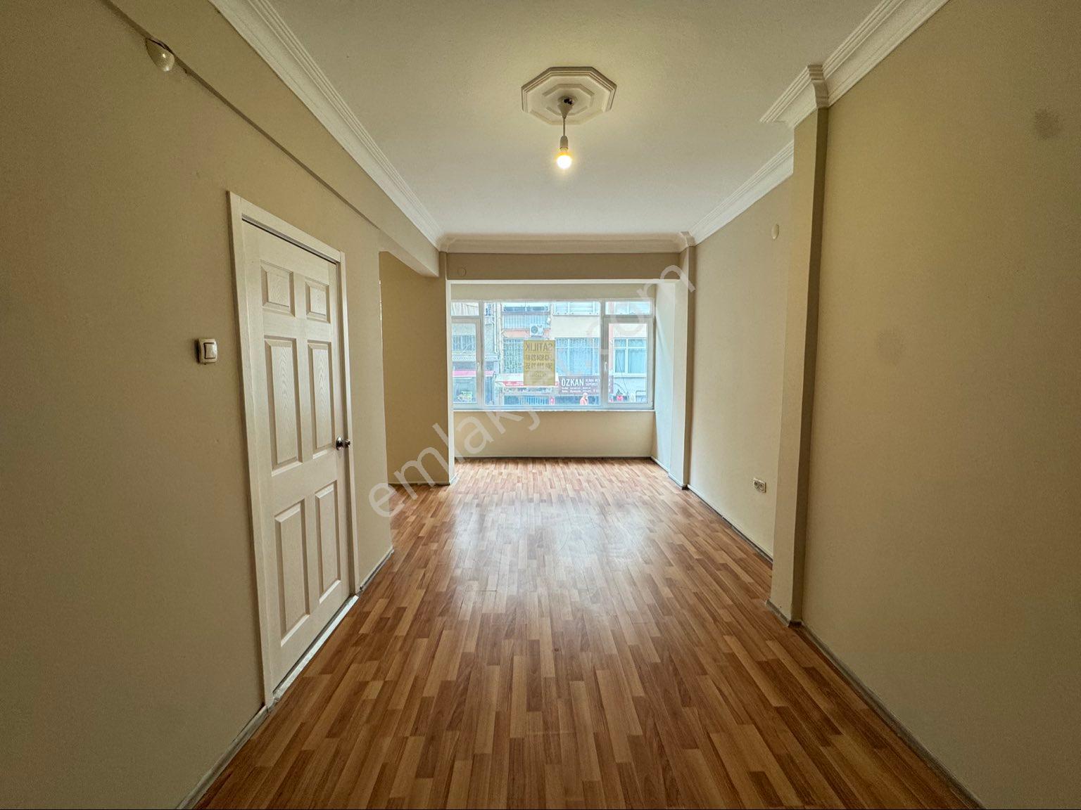 Tadilatlı Masrafsız 120m2 Cadde Üstü Balkonlu Daire - Görsel 9