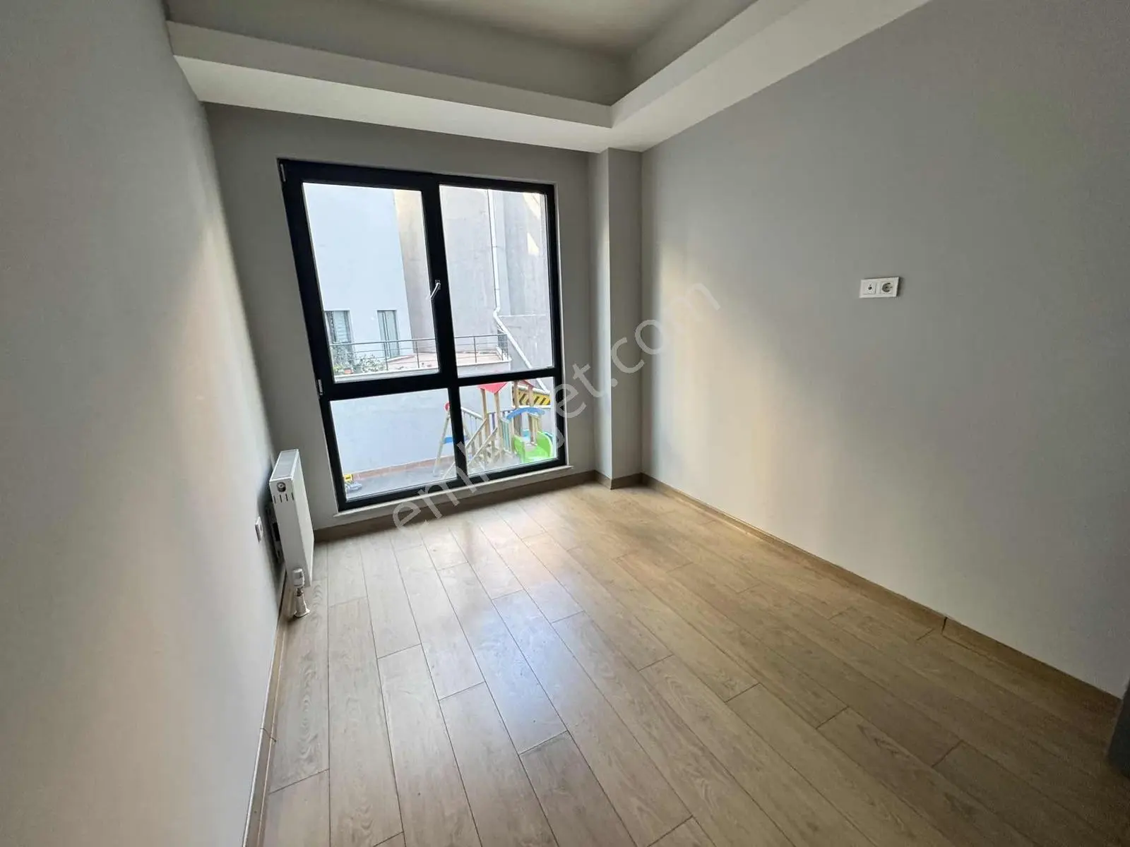 Mega 2 Block Sitesi'nde Metroya 7 Dk Satılık 2+1 Boş Daire - Görsel 13