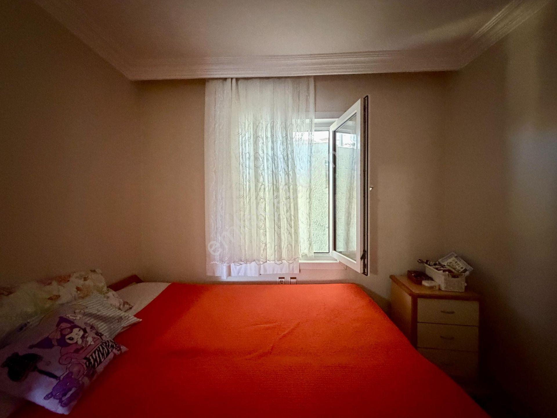Nazilli Sitesi Nde Denize Yakın Ön Sırada Bahçeli Yazlık Ev - Görsel 27