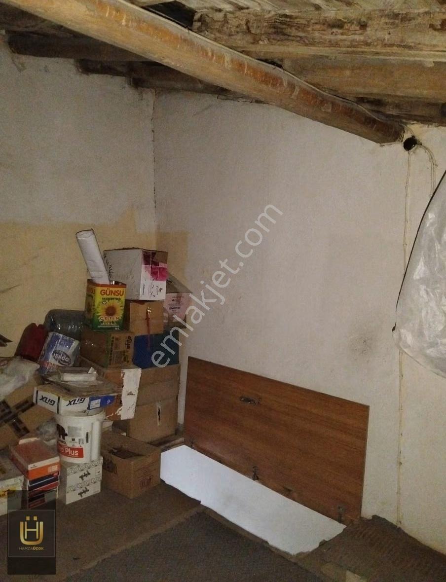 Afyon Üçok Emlaktan Fakıpaşa Mah 30m² Satılık Dükkan - Görsel 5