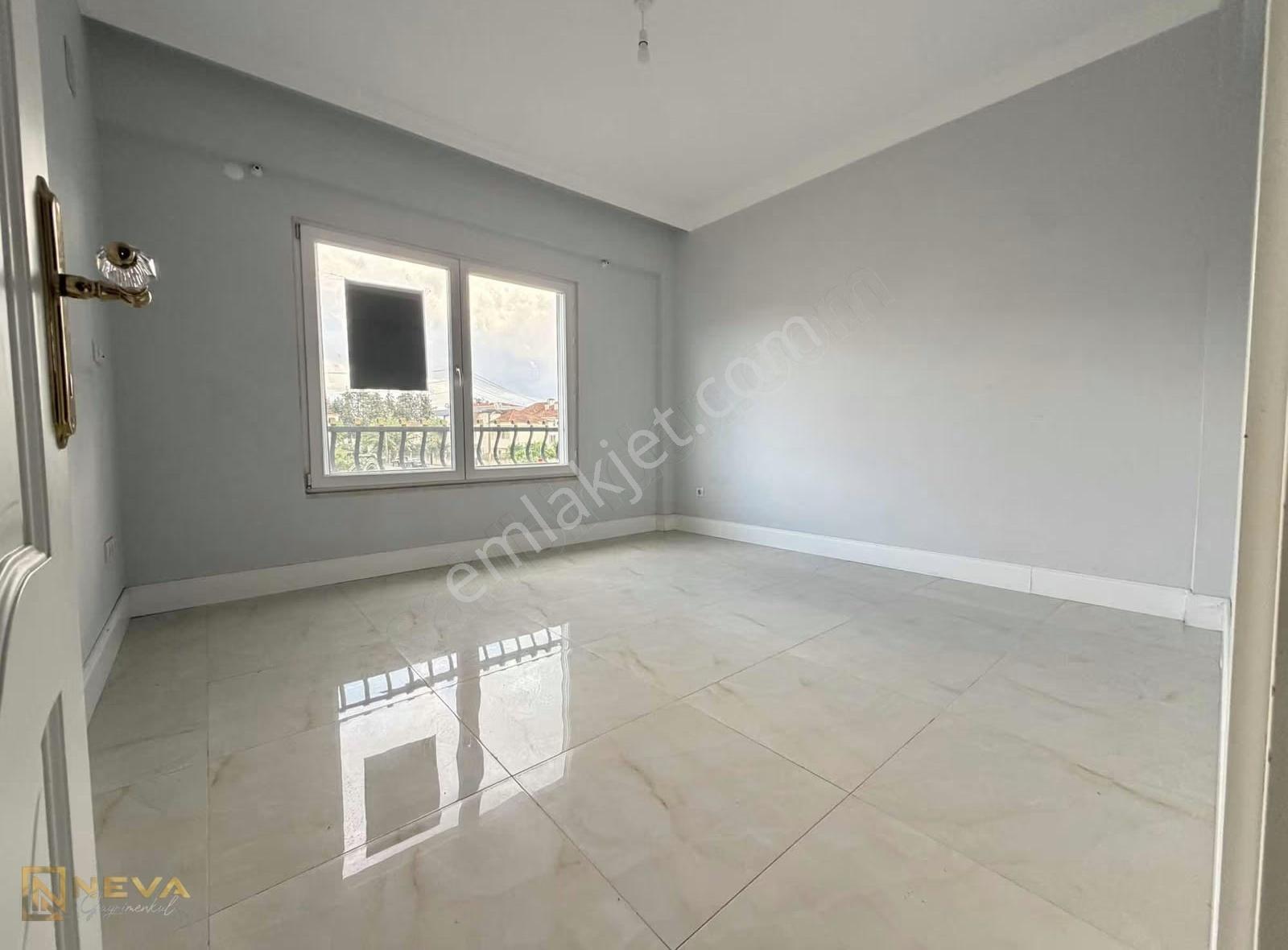 Serdivan Arabacıalanı Mah. Satılık 5+1 360 M2 Tripleks Villa - Görsel 13