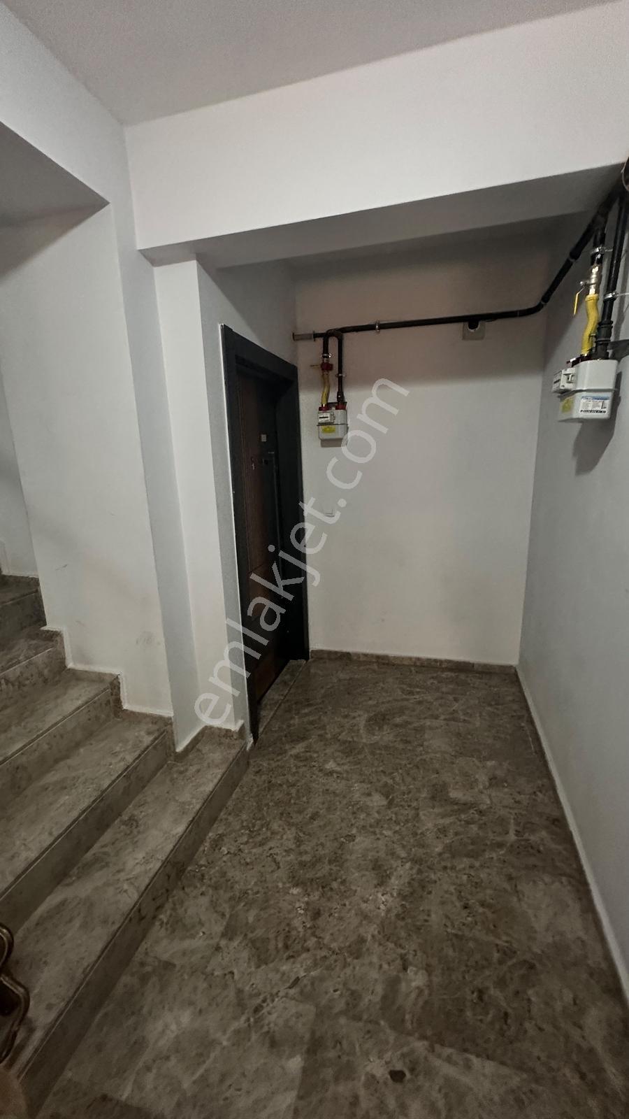 Muhittin Mah.çetin Emeç Bulvarı Yakınında 1+1 Eşyalı Kiralık - Görsel 24