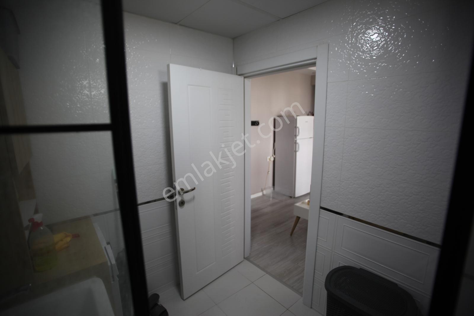 Muhittin Mah.çetin Emeç Bulvarı Yakınında 1+1 Eşyalı Kiralık - Görsel 23