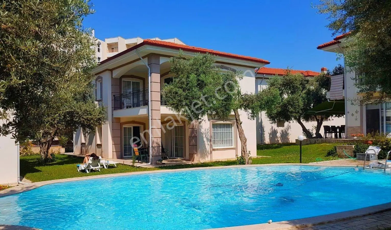 Kadınlar Denizi'ne 250 Metre Mesafede 3+1 Lüks Villa