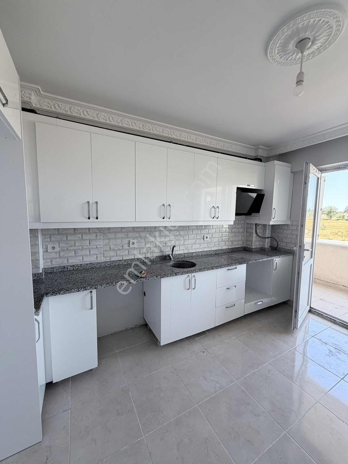 Büyükyoncalı Metropol Sitesi Kiralık 2+1 Daire - Görsel 3