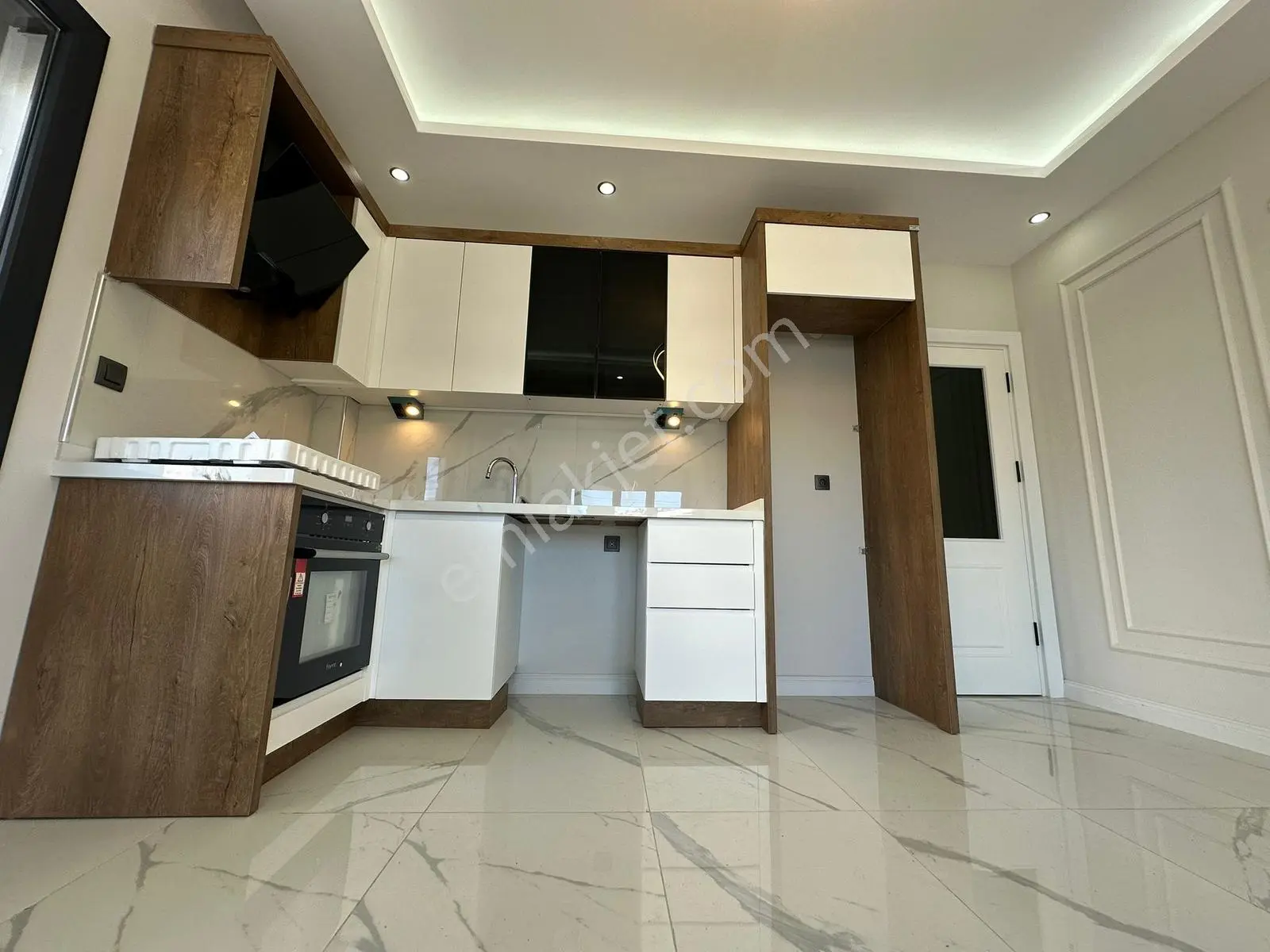 Kostak Güvencesiyle İkizçay'da Sahile Komşu 2+1 Lüx Sıfır Daire - Görsel 7