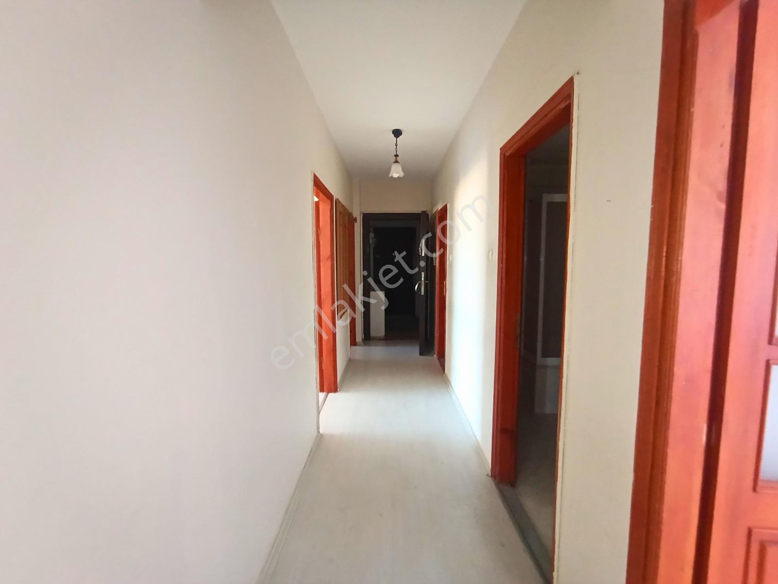 Çanakkale Barbaros Site İçi Avm Yürüme Mesafesinde 3+1 - Görsel 2