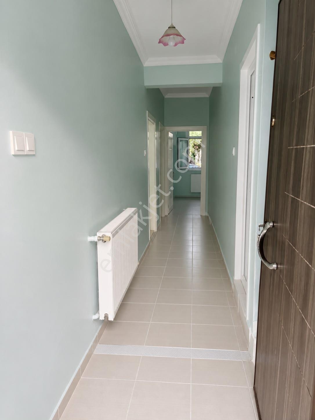 Müstakil Geniş Bahçeli 2+1 Kiralık Daire - Görsel 9