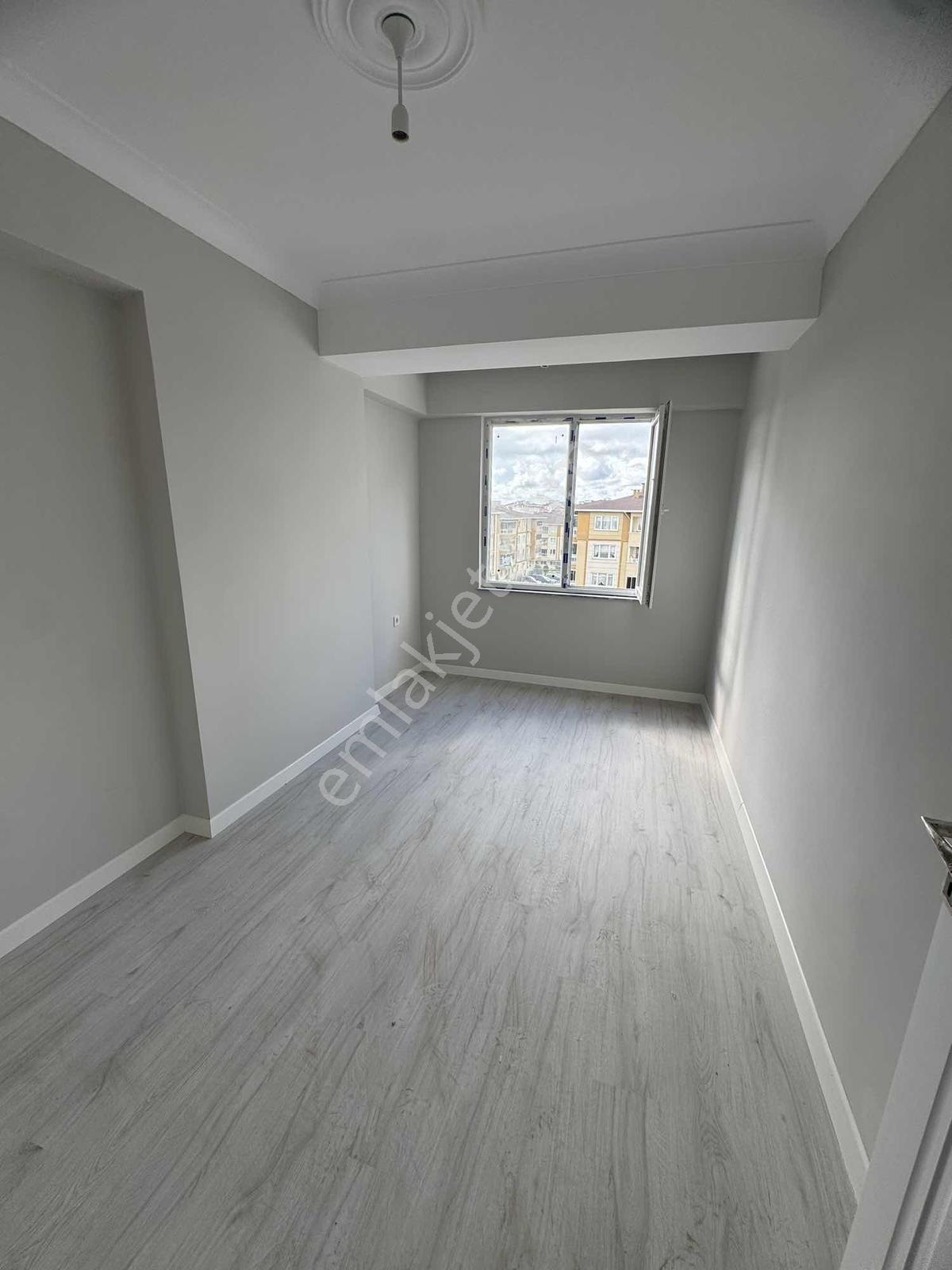 Tuğra'dan Çobançeşme'de Sıfır Arakat 2+1 Lüks Daire - Görsel 11