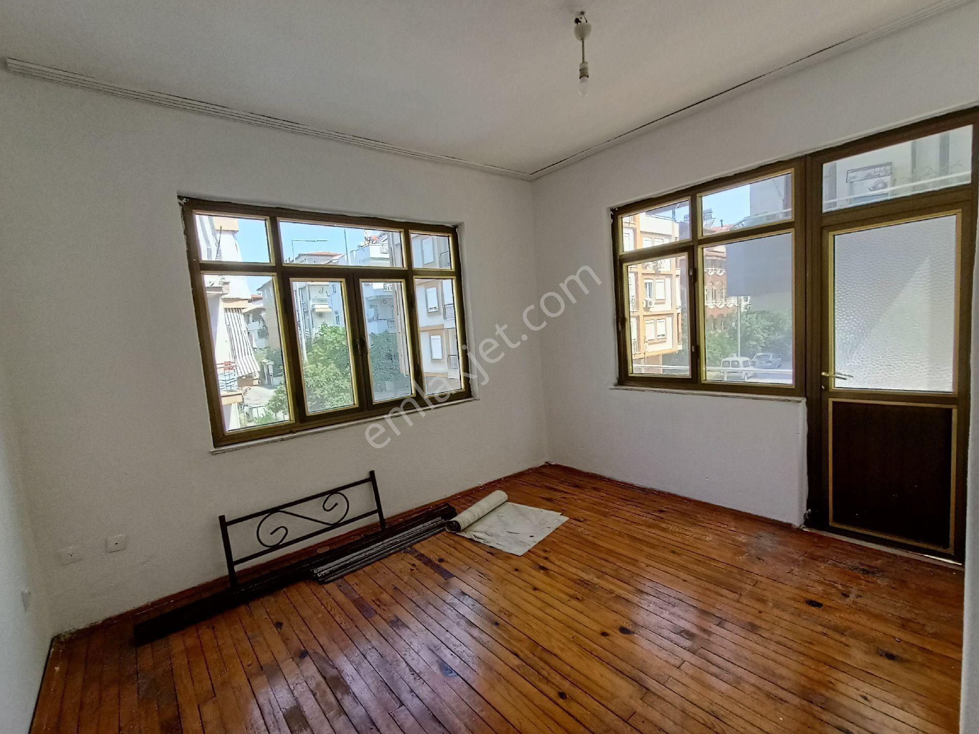 Manavgat Merkez'de Kiralık 2+1 Arakat Daire - Görsel 17