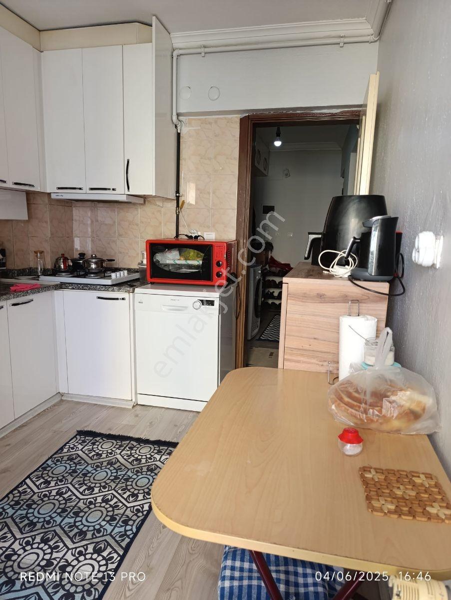 Hacıkaplanlar Mahallesi İçi Komple Yenilenmiş 2+1 Kiralık Daire - Görsel 11