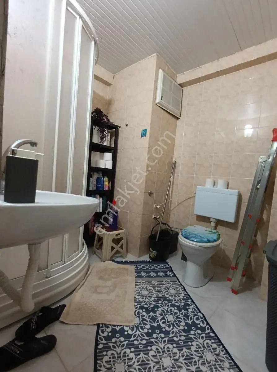 Hacıkaplanlar Mahallesi İçi Komple Yenilenmiş 2+1 Kiralık Daire - Görsel 13
