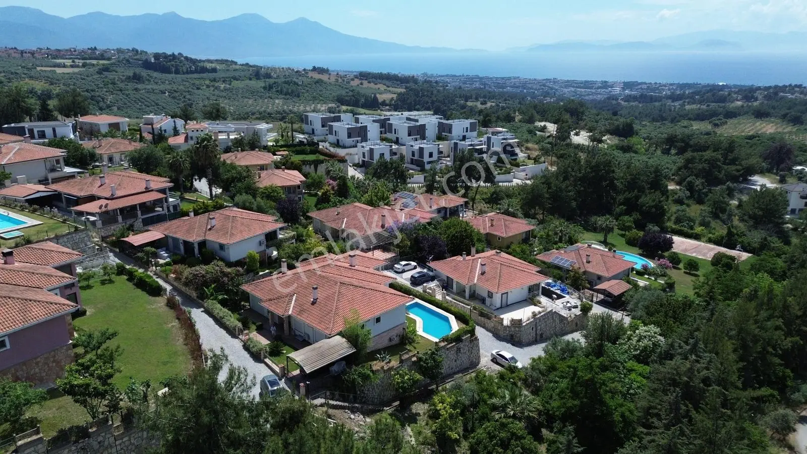 Soğucak'ta Deniz Manzaralı Özel Havuzlu 8+1 Lüks Villa - Görsel 6