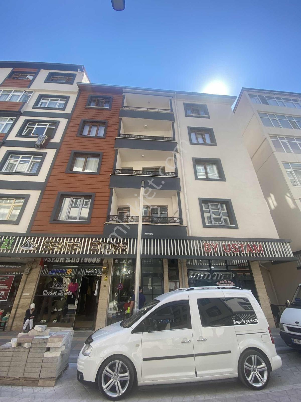 2y Duman Emlak'tan Cadde Üzeri İçi Yapılı 2+1 Satılık Daire - Görsel 2