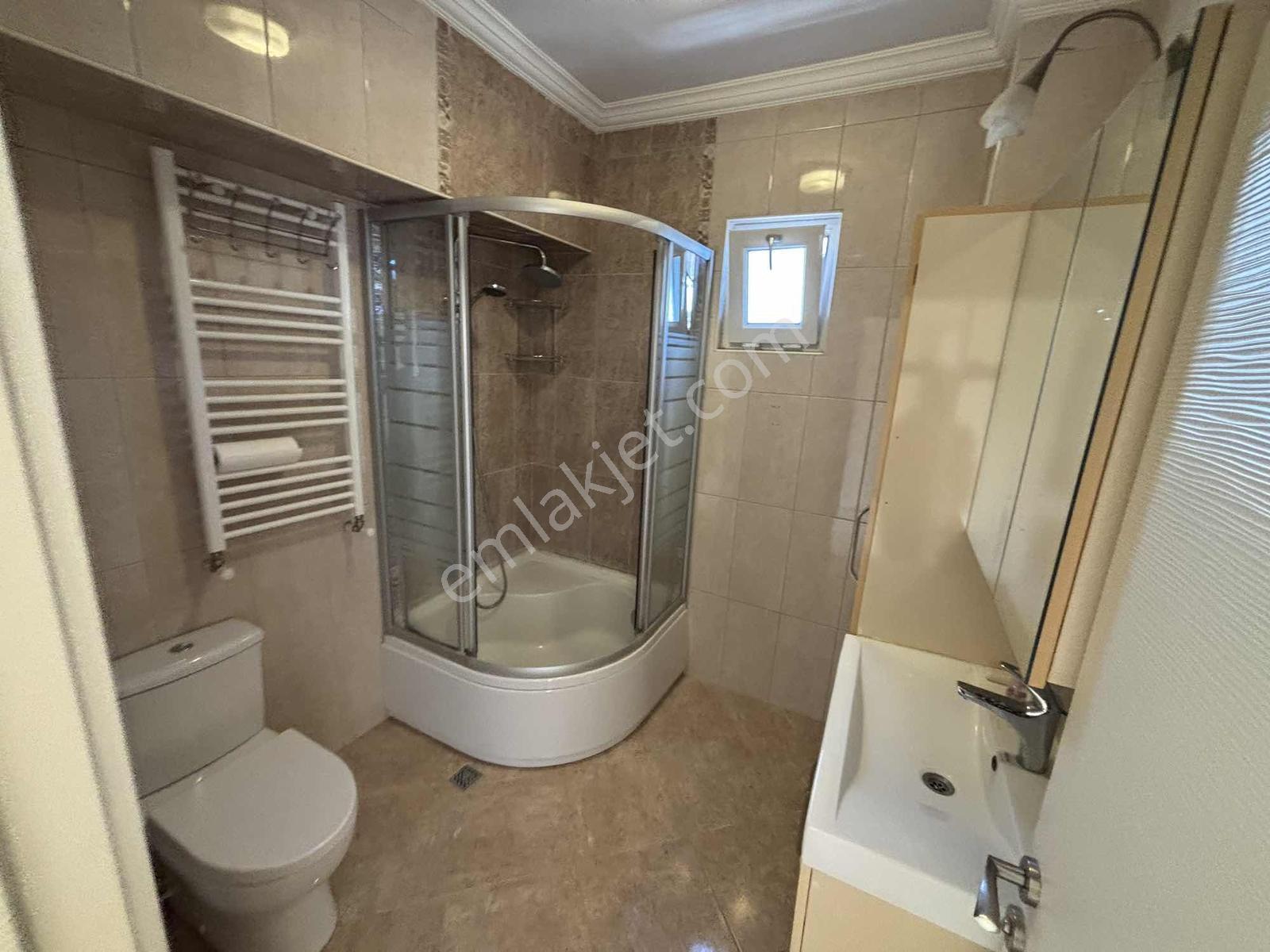 Kuttaş'tan 4.cadde Üstünde Katta 3+1 Ön 130m2 Full Yapılı Daire - Görsel 6