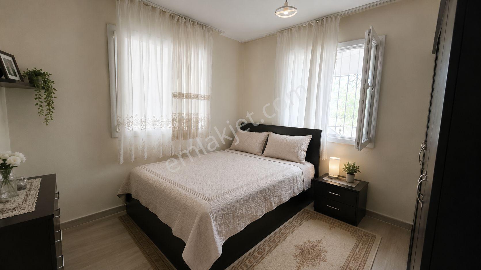 Menderes Çamönü'nde Tek Tapu 2,919 M² Tarla İçinde 150 M2 Müstakil Ev - Görsel 35