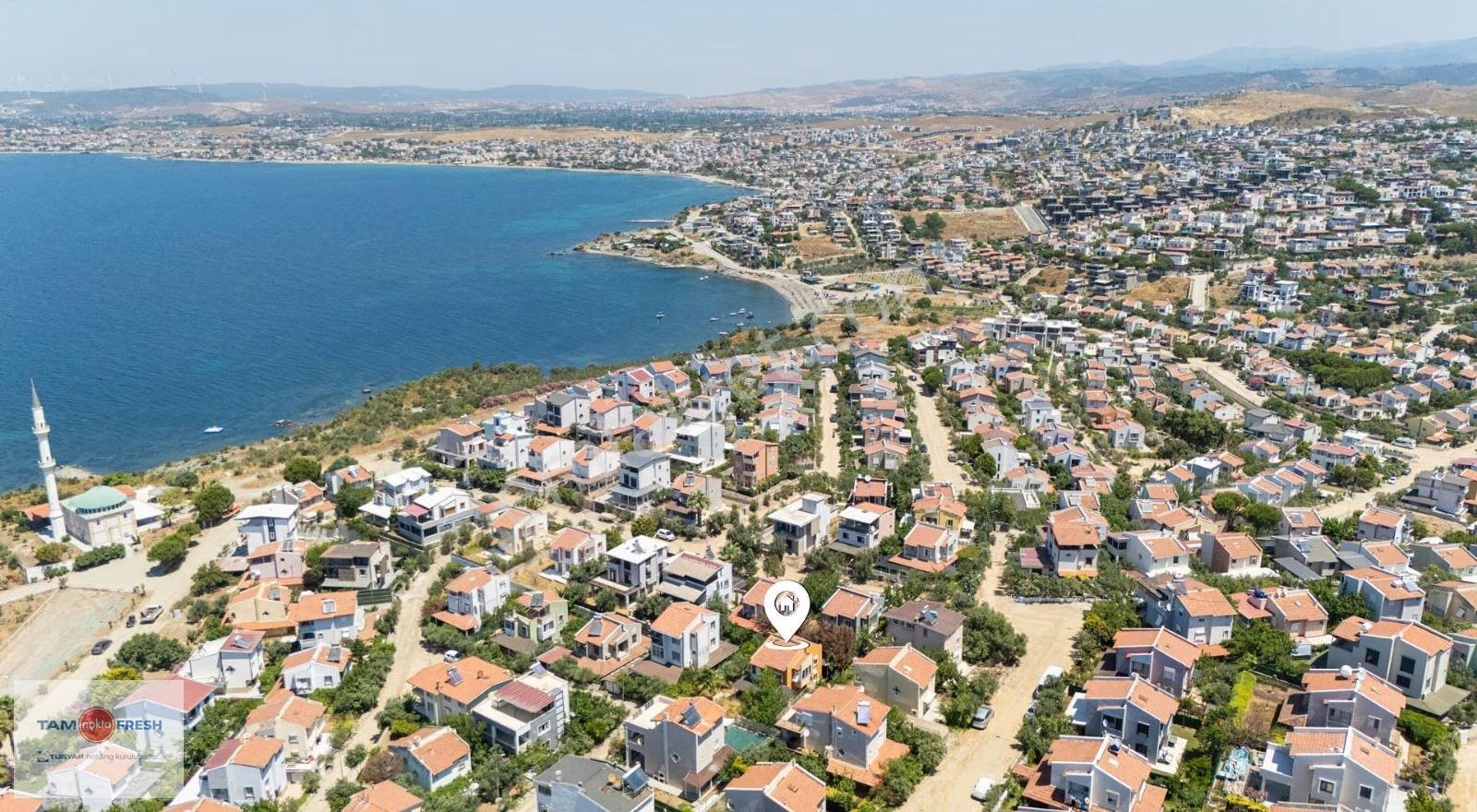Seferihisar Zümrütevler'de Tam Müstakil Villa - Görsel 18