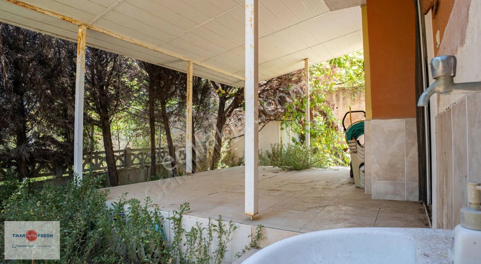 Seferihisar Zümrütevler'de Tam Müstakil Villa - Görsel 27