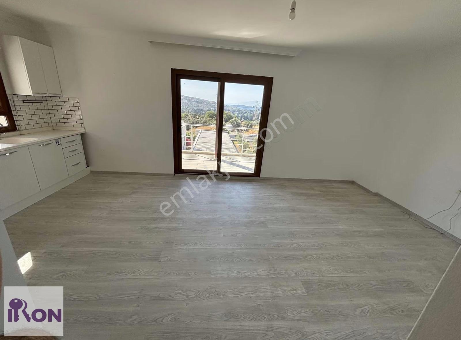 Ortakent Merkez'de 2+1 90m2 295m2 Bahçe Kullanımı Müştemilatlı - Görsel 23