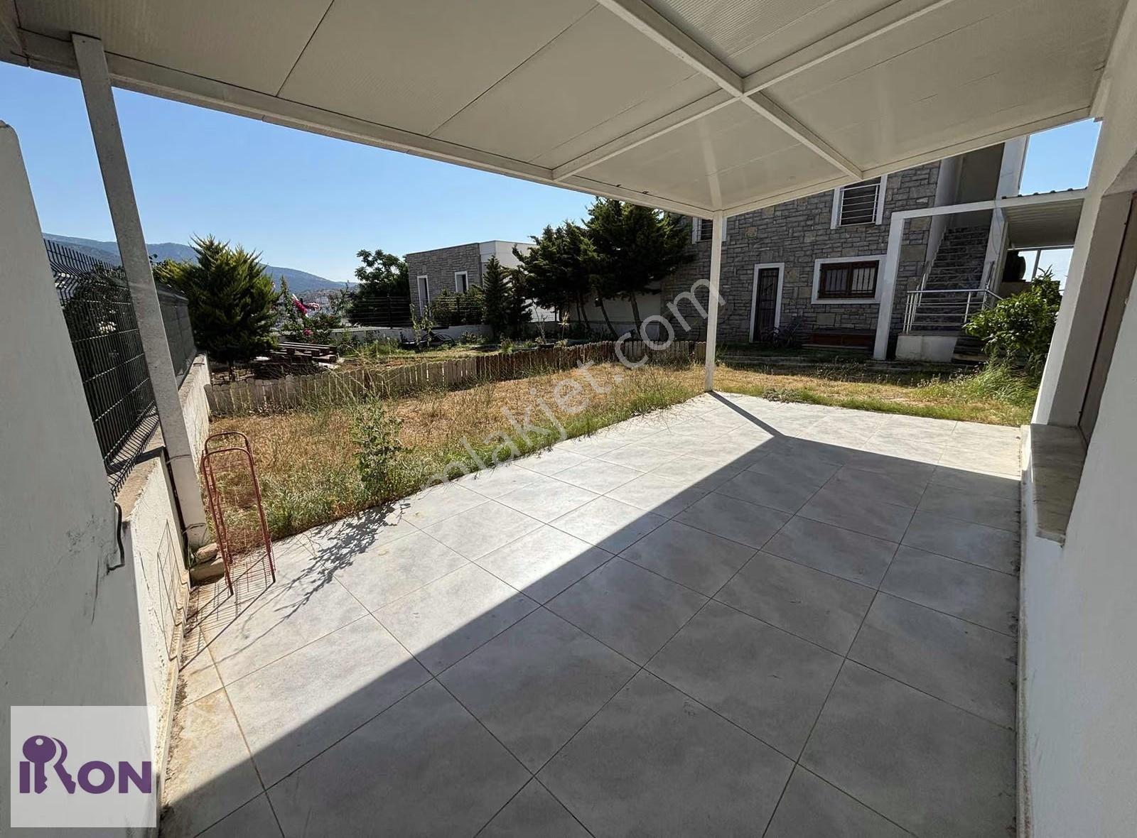 Ortakent Merkez'de 2+1 90m2 295m2 Bahçe Kullanımı Müştemilatlı - Görsel 24