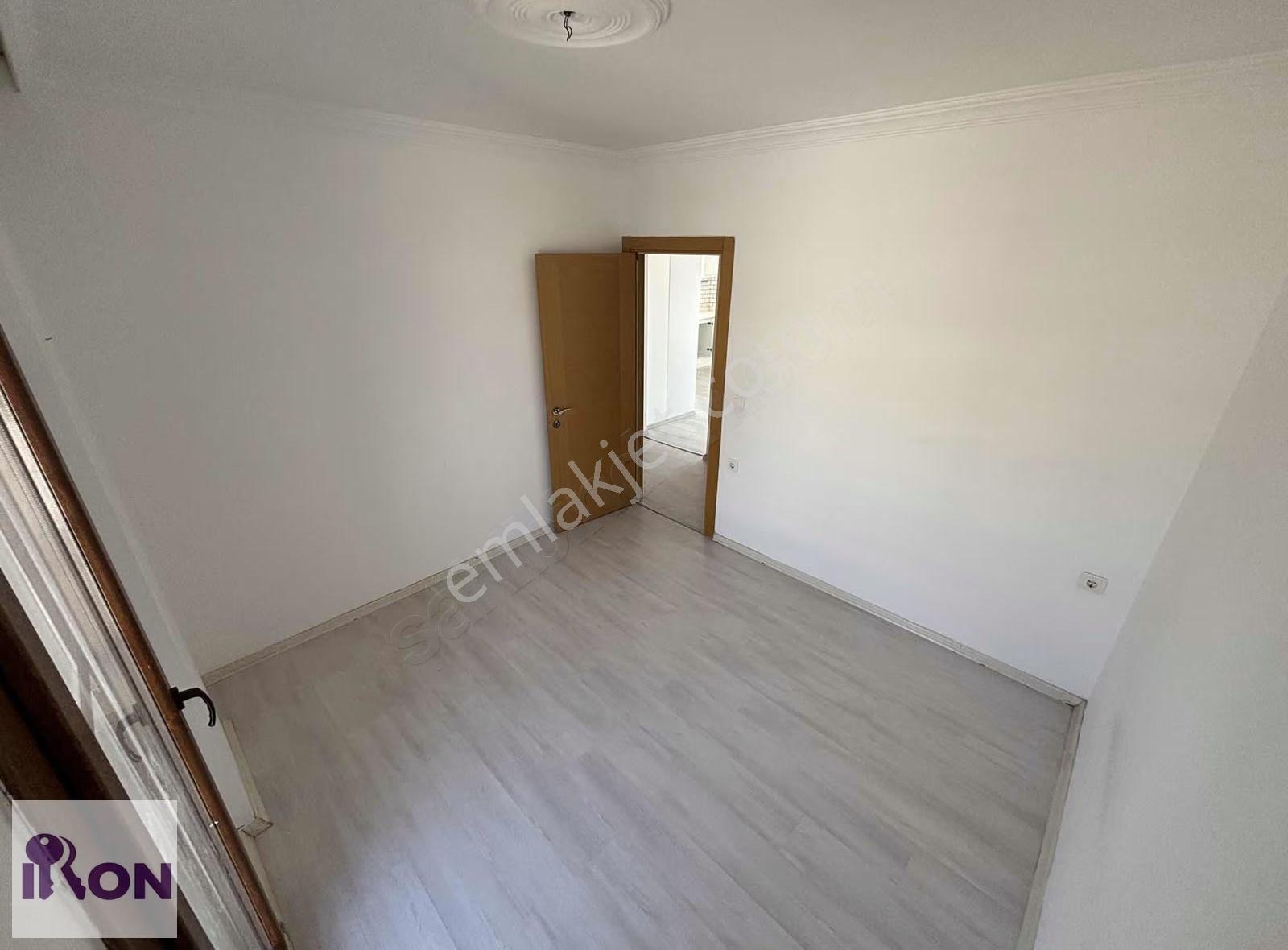 Ortakent Merkez'de 2+1 90m2 295m2 Bahçe Kullanımı Müştemilatlı - Görsel 14