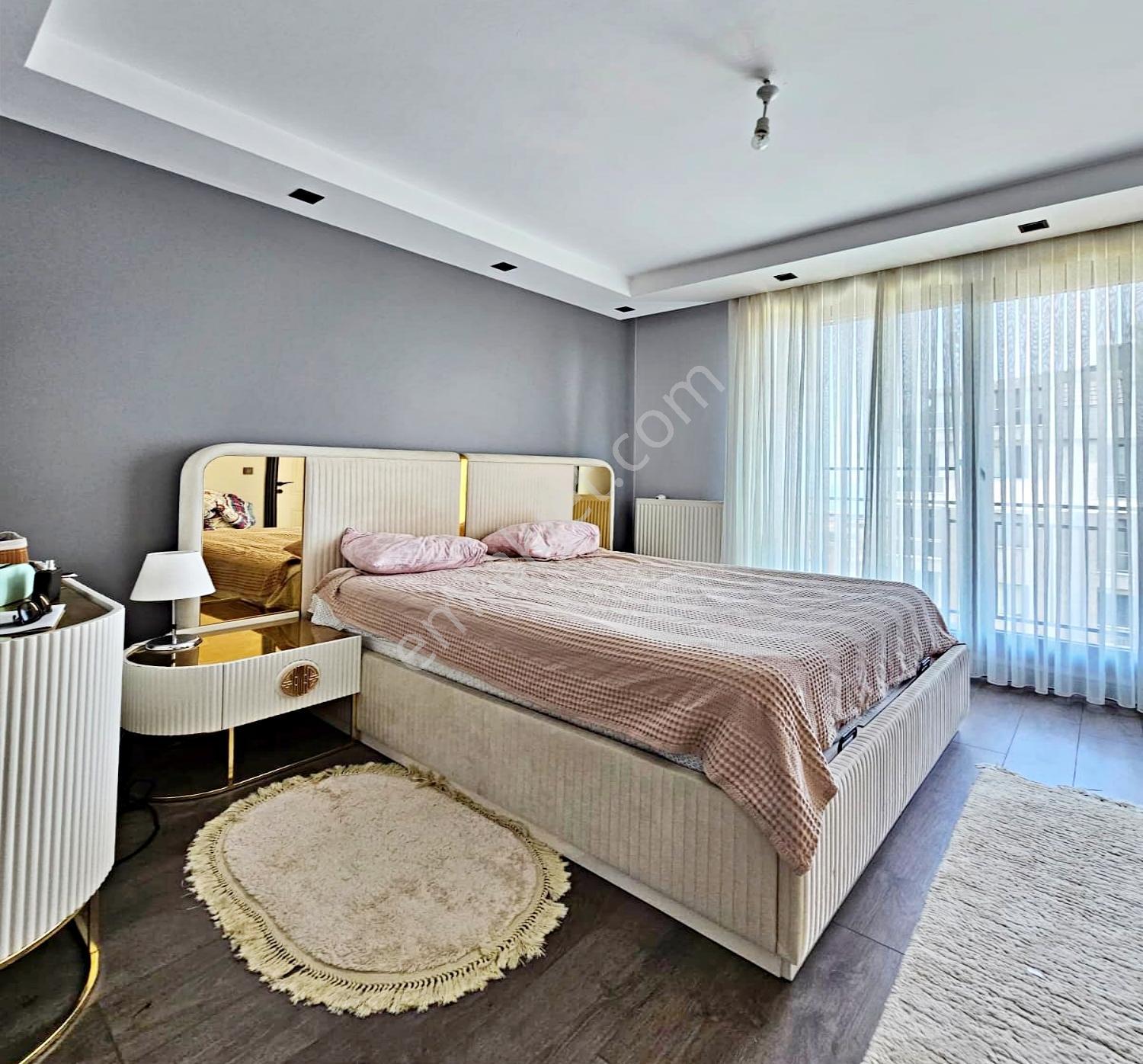 Sahil Mahallesi Deniz Manzaralı 5+2 280m² Satılık Dubleks - Görsel 28