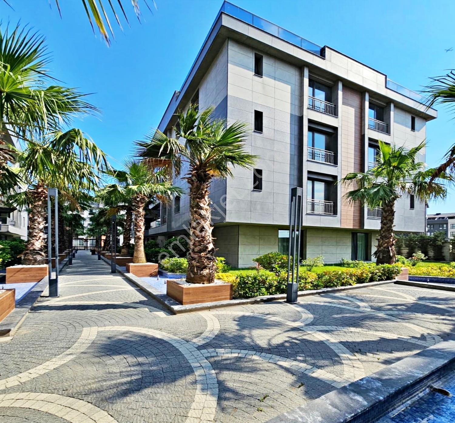 Sahil Mahallesi Deniz Manzaralı 5+2 280m² Satılık Dubleks - Görsel 23