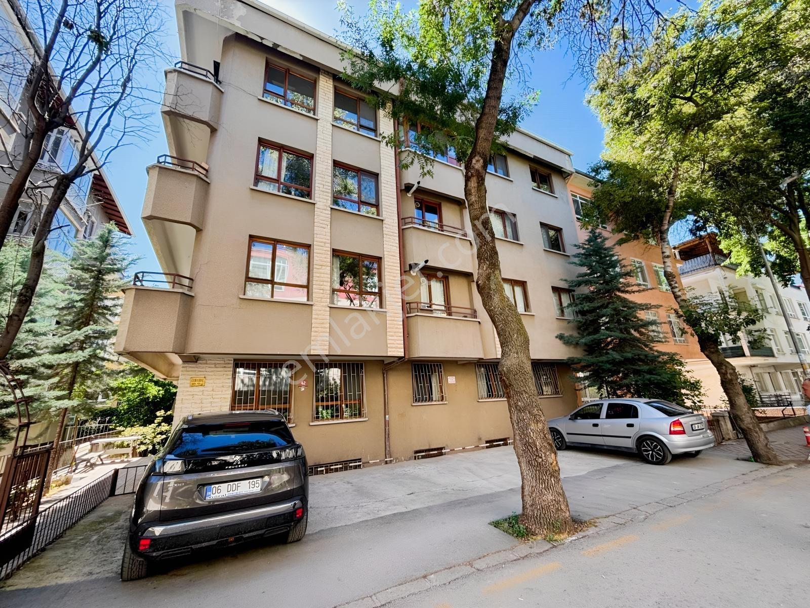 4+1 Geniş, Ön Cephe, Geniş Daire - Görsel 30