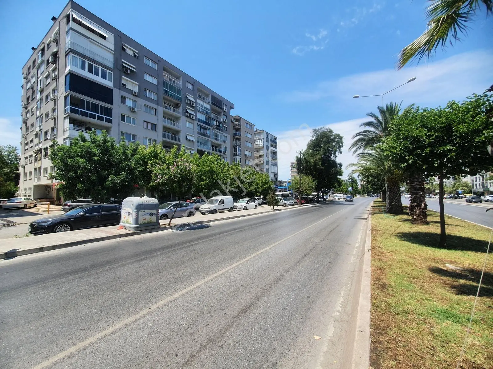 Kaymakamlık Hastane Metro Yakını Site İçi 3+1 Satılık Daire