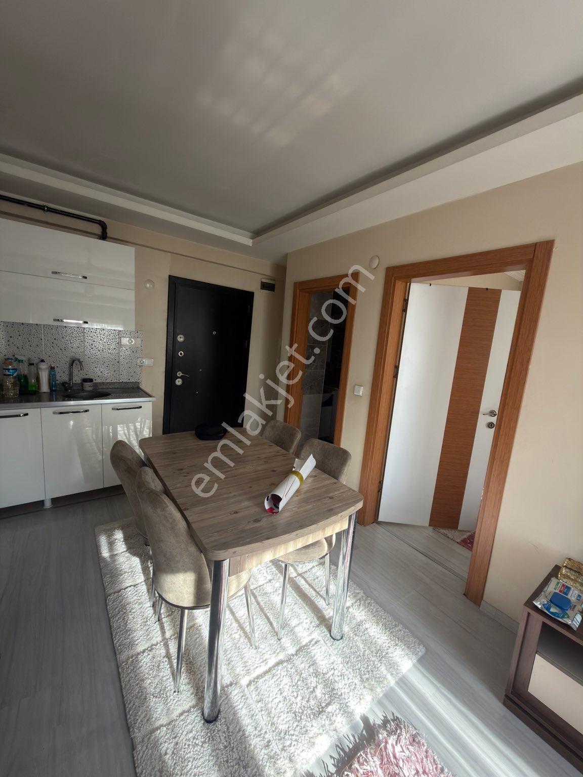 Şerefiye Mah. Satılık 1+1 Eşyalı Daire - Görsel 4