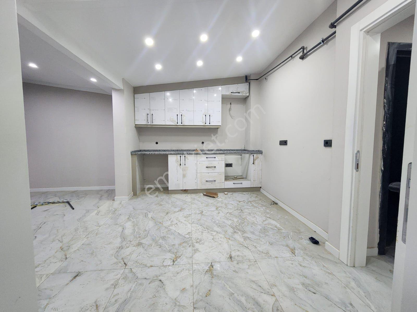 Şemikler Albayrak Meydanı Yeni Binada Kiralık 2+1 Daire - Görsel 12