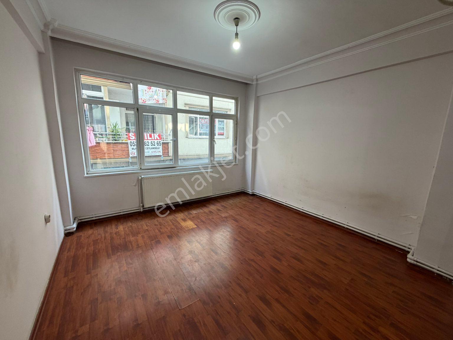 İlkadım Çiftlik Caddesi Altında Satılık 2+1 Masrafsız Daire - Görsel 2