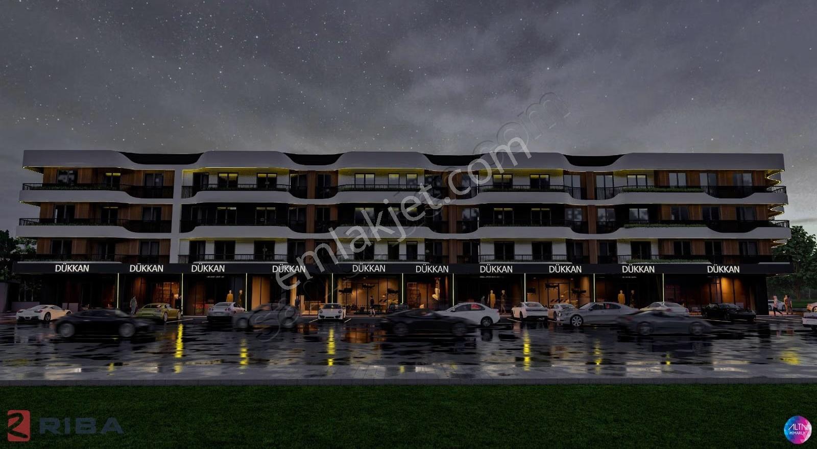 Aksu Güzelyurt'ta Ticaretin Kalbinde 110 M2 Satılık Dükkan