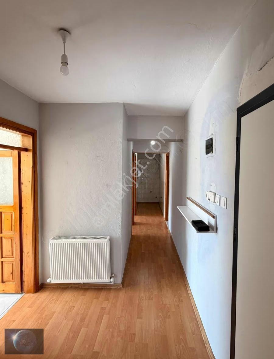 Buca Yeşilbağlar Mah/de Kiralık 3+1 150 M2 D.gazlı Geniş Daire - Görsel 11