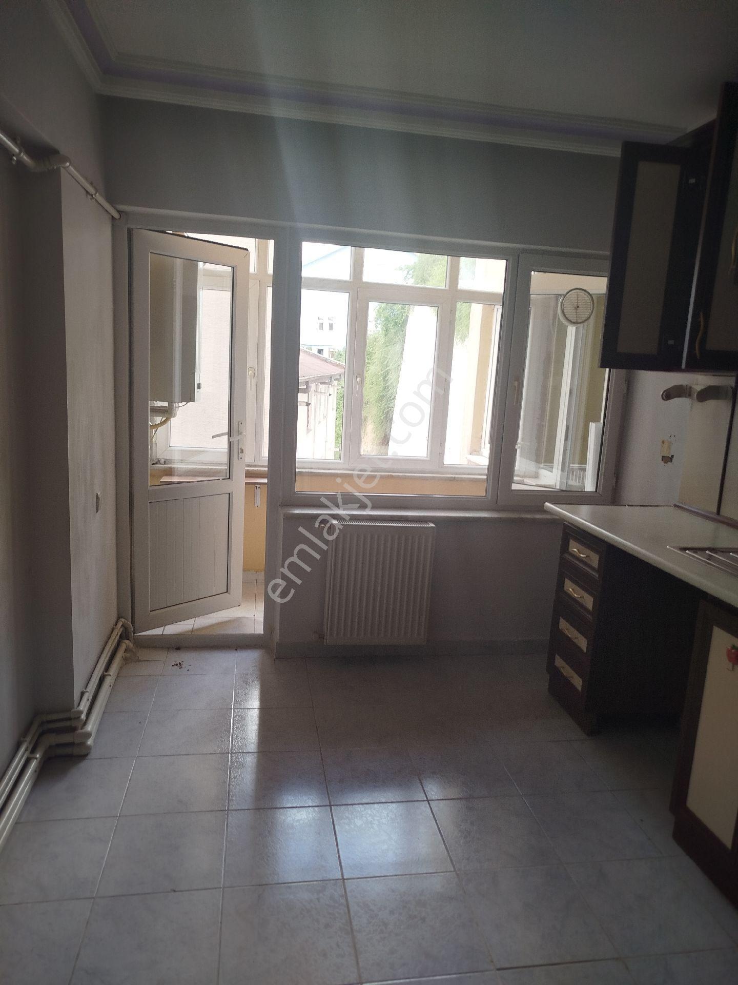 Sahibinden Merkezde Güvenli Her Yere Yakın Geniş Kiralık Daire - Görsel 7