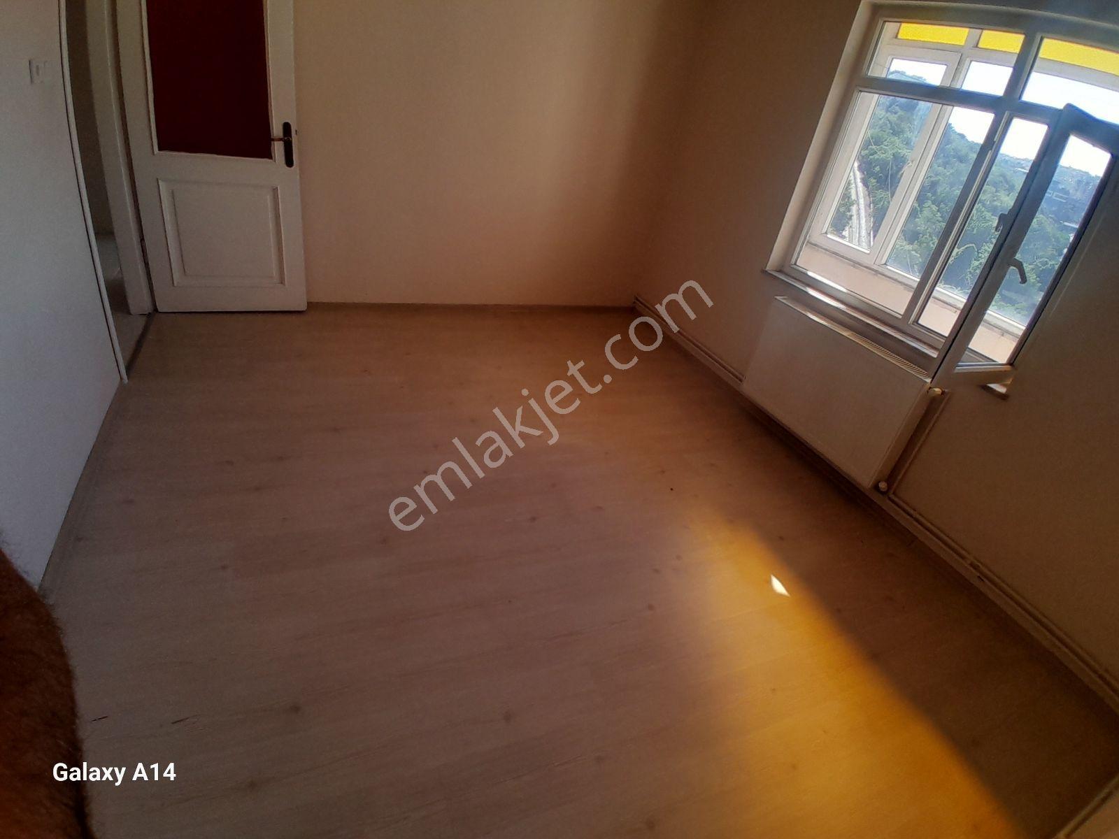 Eyüp Akşemsettin Mah Evyap Cad 2+1 Kiralık Daıre - Görsel 16