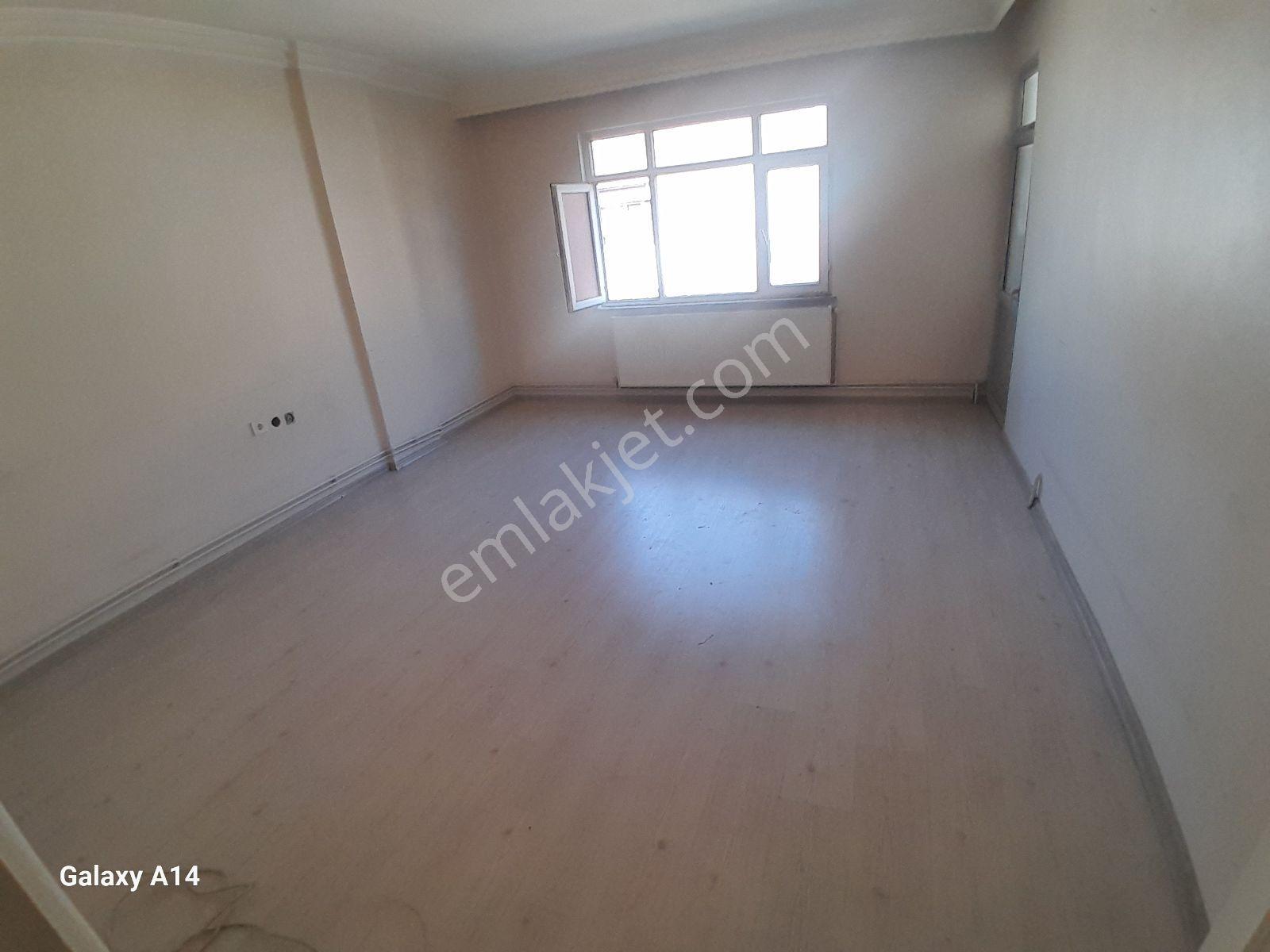 Eyüp Akşemsettin Mah Evyap Cad 2+1 Kiralık Daıre - Görsel 12