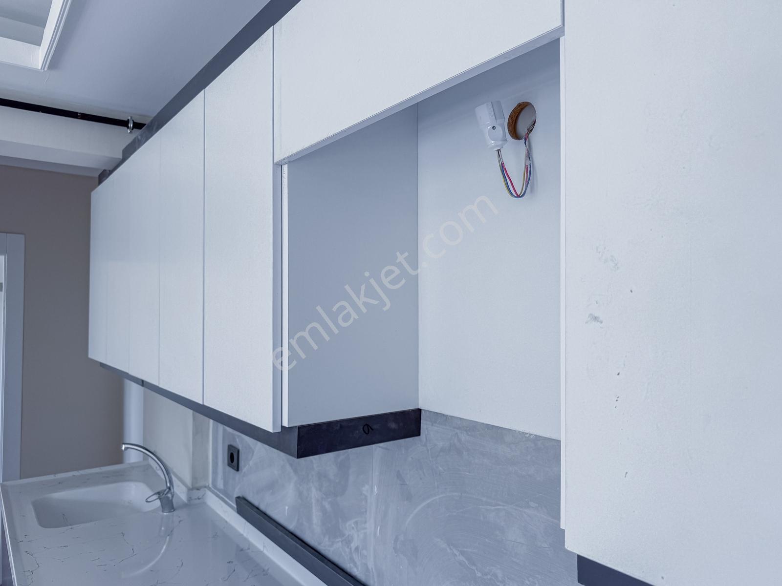 Kızılcaşar Sıfır Bina Ara Kat 1+1 Balkonlu Otoparklı Kiralık - Görsel 20