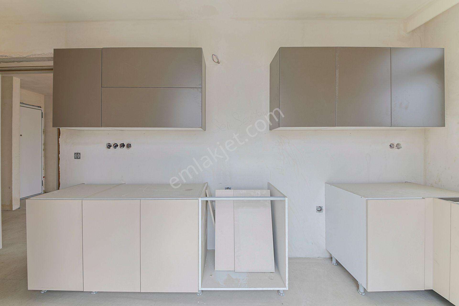 Kordonboyu Emperıa Dragos'ta Satılık 3+1 & 2balkon & E.banyo & Havuz - Görsel 13